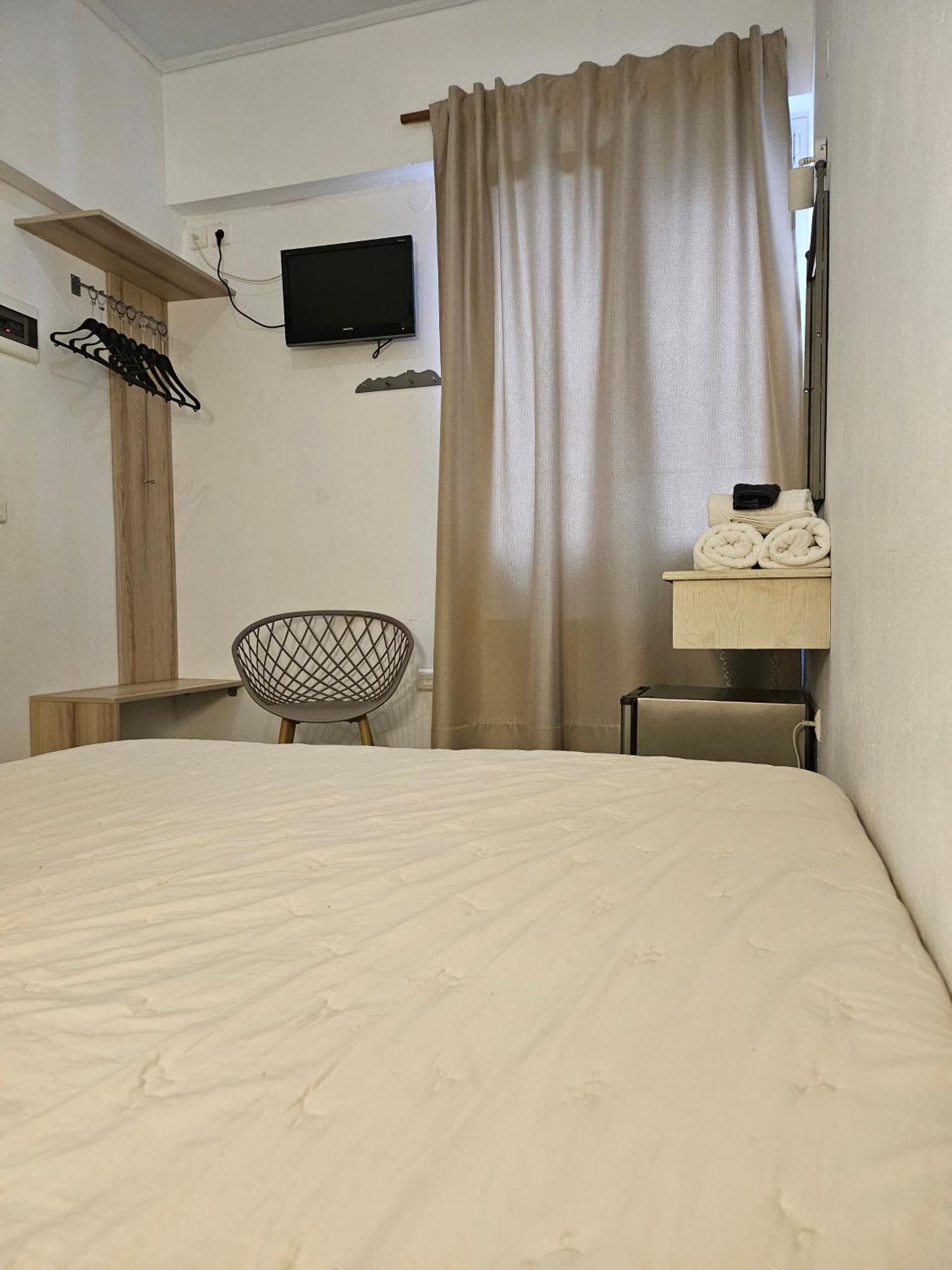 Nisaki Hotel & Elite Suites Ermoupoli Bagian luar foto