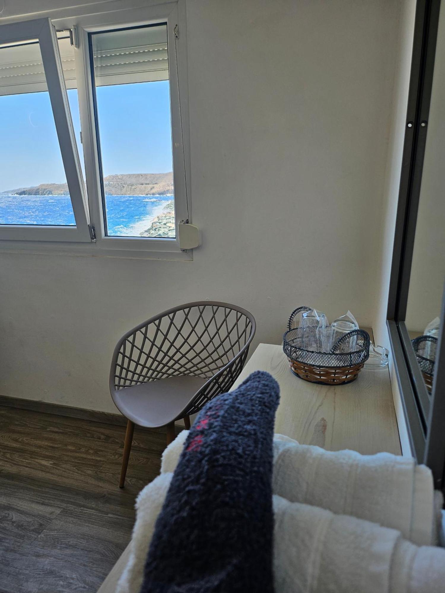 Nisaki Hotel & Elite Suites Ermoupoli Bagian luar foto